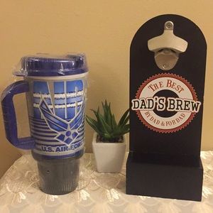 U.S. AIR FORCE PLASTIC MUG & BOTTLE OPENER